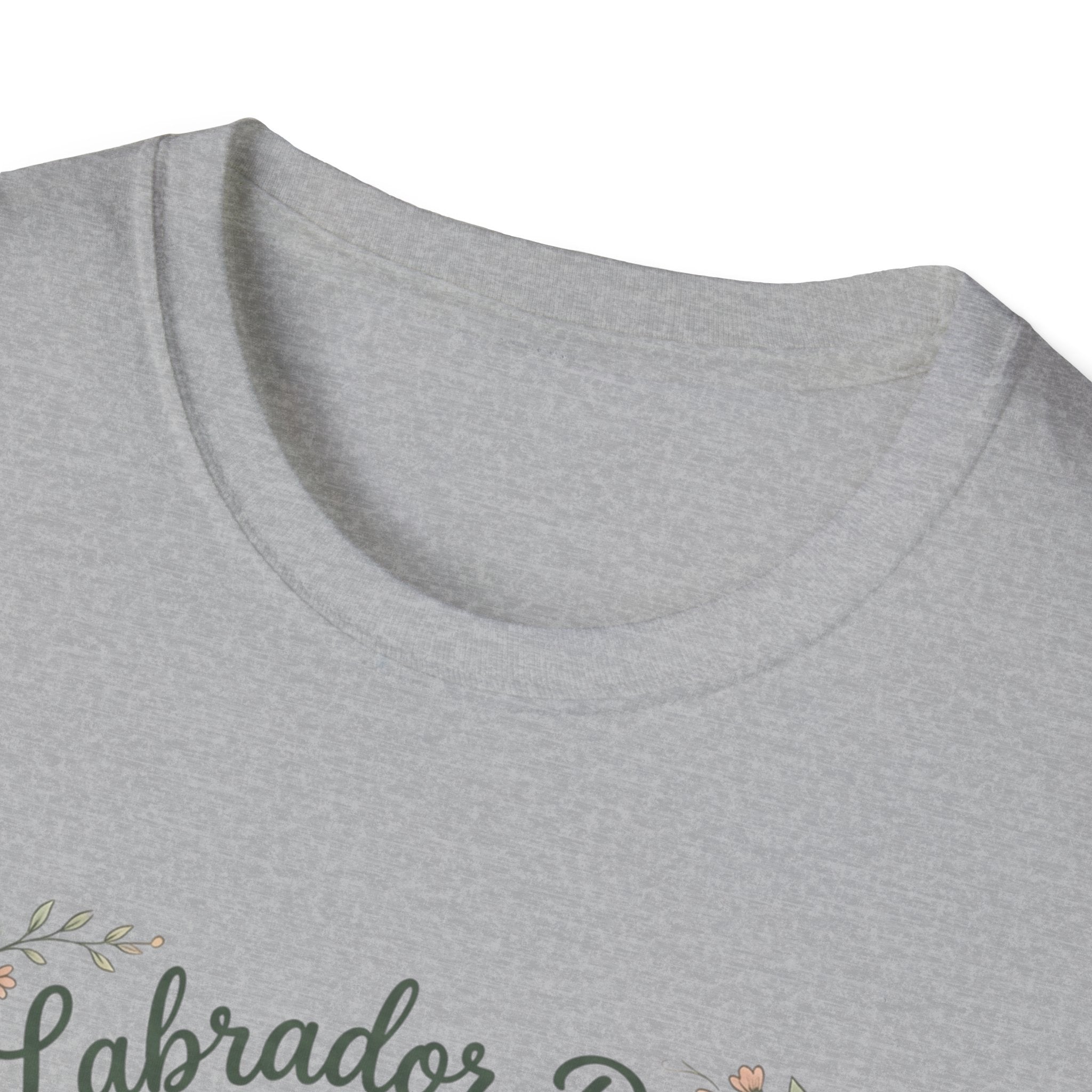 Labrador Dad T-Shirt — My Therapist Has Four Legs | Cottagecore Botanical Lab Tee