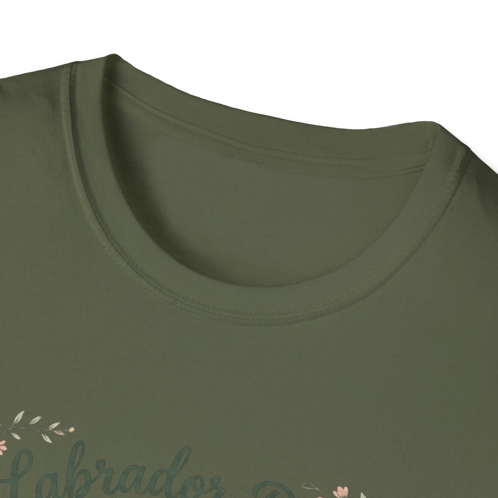 Labrador Dad T-Shirt — My Therapist Has Four Legs | Cottagecore Botanical Lab Tee