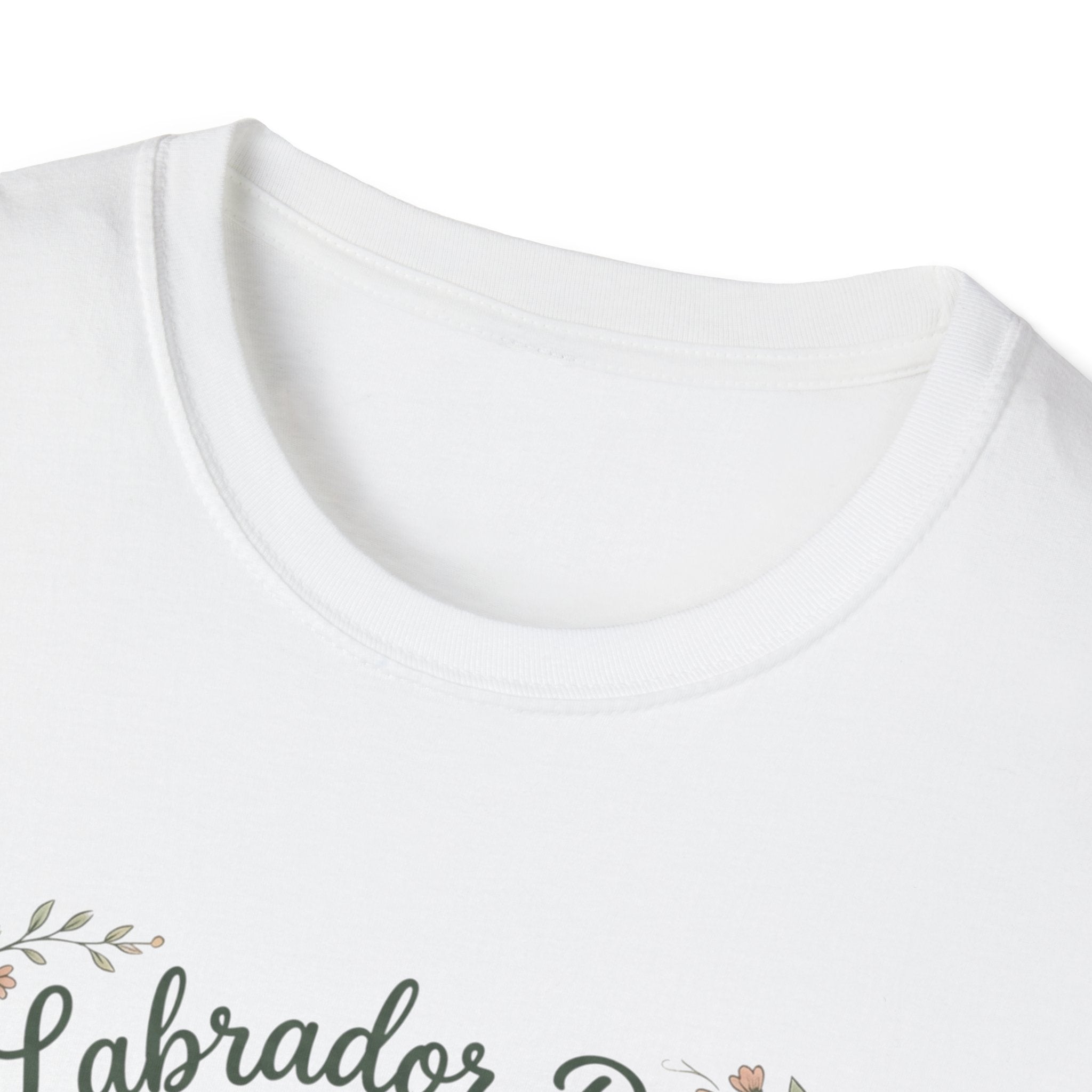 Labrador Dad T-Shirt — My Therapist Has Four Legs | Cottagecore Botanical Lab Tee